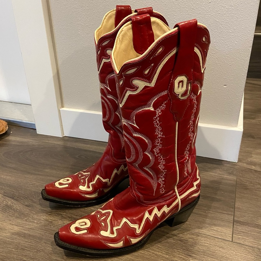 Red and white leather Corral cowboy boots